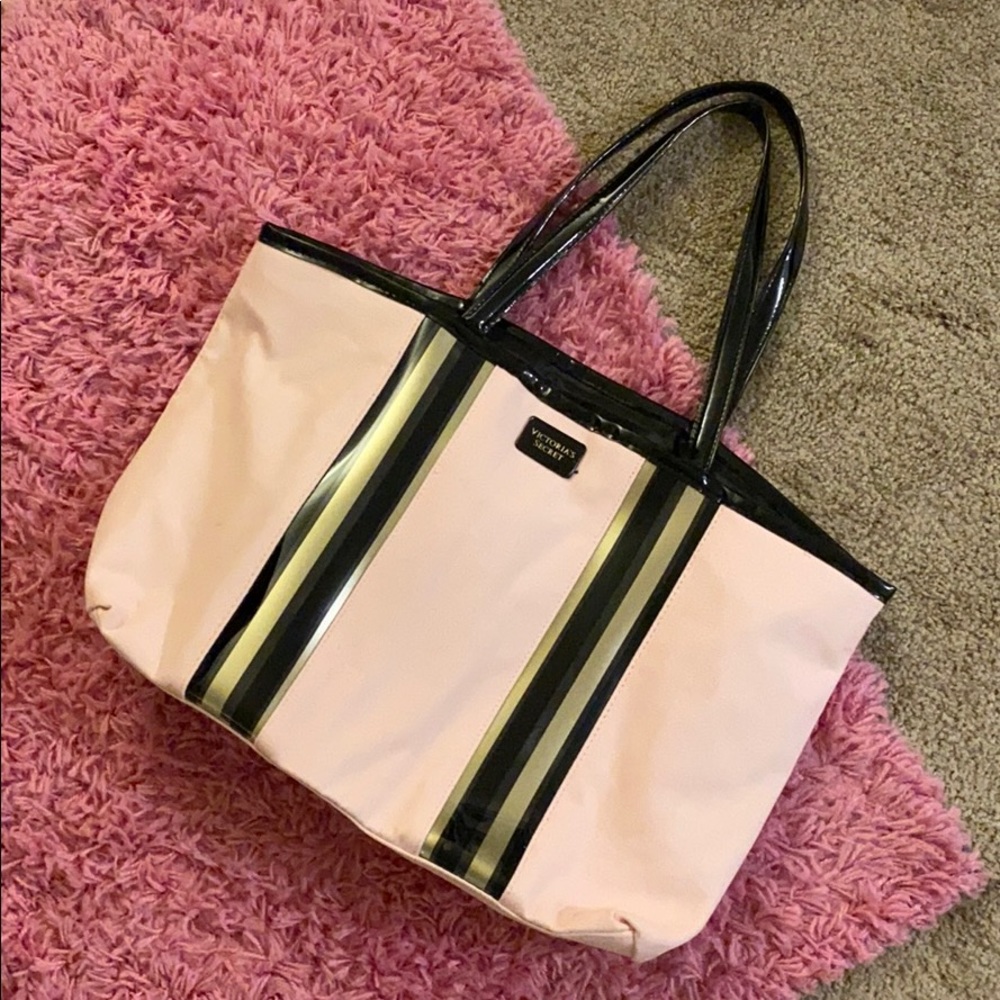 Victoria’s Secret Tote bag